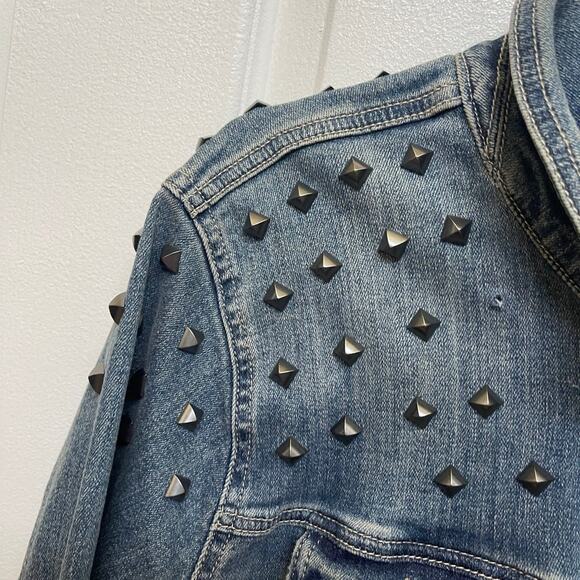 Torrid AC/DC studded denim Jacket Sz 3 New with tags - Picture 2 of 8